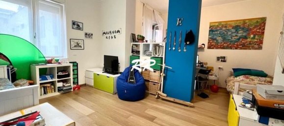 5 rooms Apartment in Milan, Italy No. 314218 27