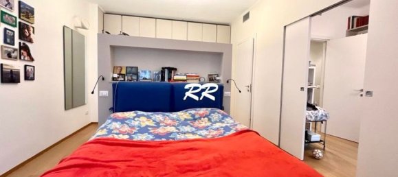 5 rooms Apartment in Milan, Italy No. 314218 32