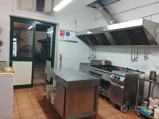 3 rooms Commercial property in Mercato San Severino, Italy No. 272233