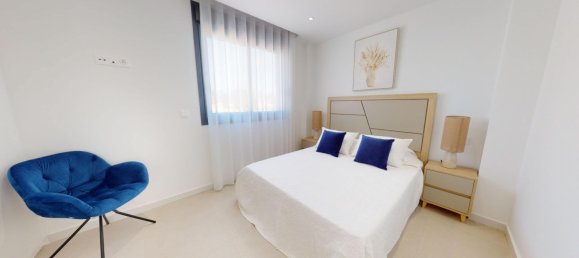 4 bedrooms Villa in Urbanizacion La Marina-El Oasis, Spain No. 11658 3