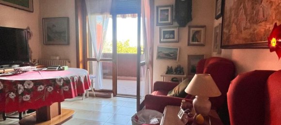 3 rooms Apartment in Lodi Vecchio, Italy No. 338403 2