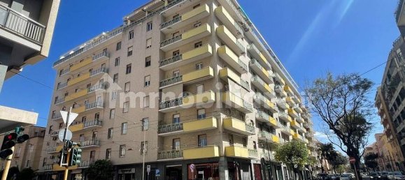 3 bedrooms Apartment in Cagliari, Italy No. 207282 2