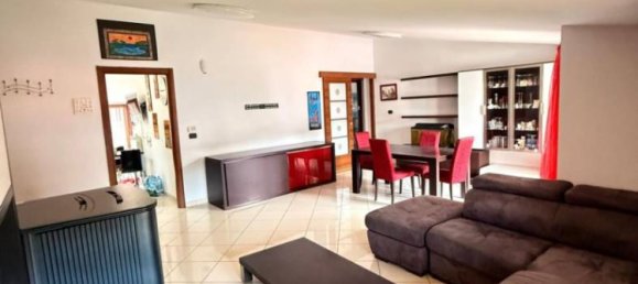 3 غرف نوم شقة في Pescara, Italy رقم 272498 3