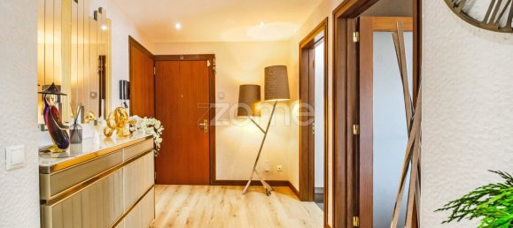 Квартира с 4 спальнями в Порту, Португалия № 324406 25