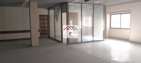 162m² Office in Montemor o Velho, Portugal No. 70997 12