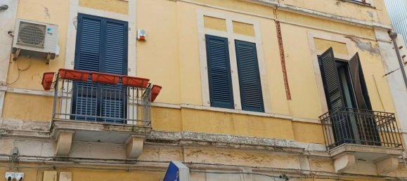 2 bedrooms Apartment in Catania, Italy No. 332319 2