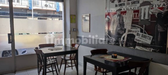 2-salle Propriété commerciale à Turin, Italy No. 47164 9