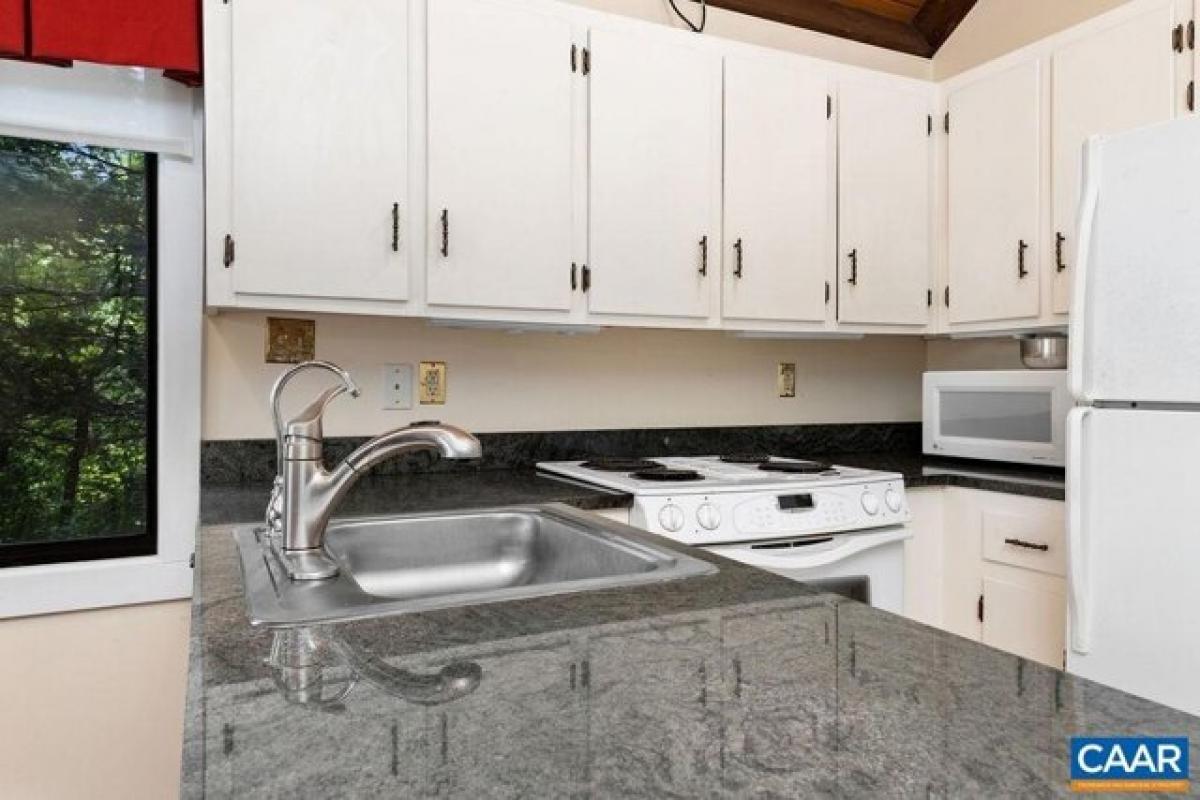 3 bedrooms House in Wintergreen, USA No. 385993