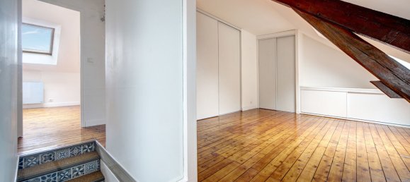 Casa de 3 dormitorios en Chalette-sur-Loing, France No. 253720 9