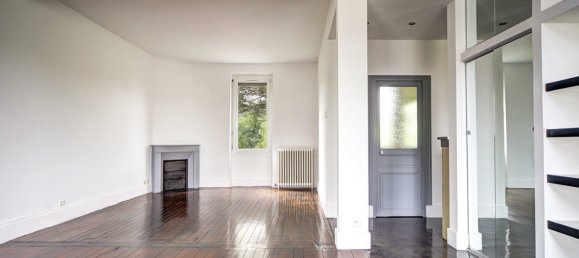 Casa de 3 dormitorios en Chalette-sur-Loing, France No. 253720 2