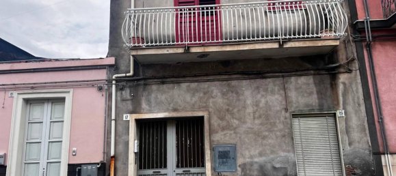 Casa de 8 divisões em Riposto, Italy N.º 71985 17