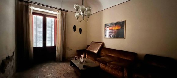 Casa de 8 divisões em Riposto, Italy N.º 71985 22