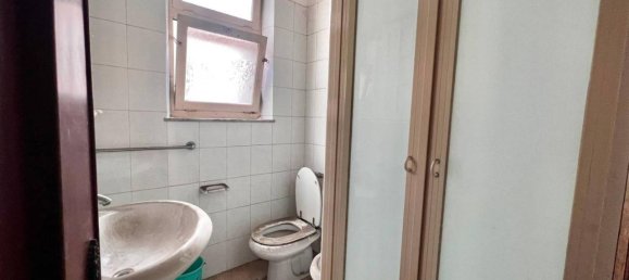 Casa de 8 divisões em Riposto, Italy N.º 71985 11