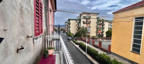 Casa de 8 divisões em Riposto, Italy N.º 71985 13