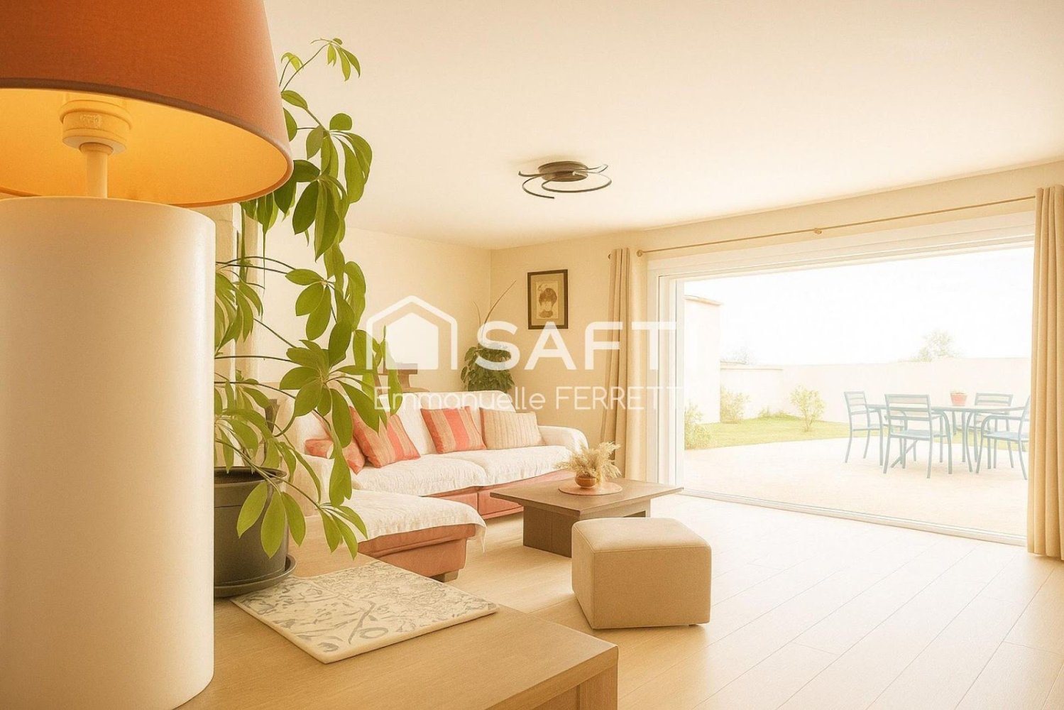 3 bedrooms House in Angles, France No. 291640