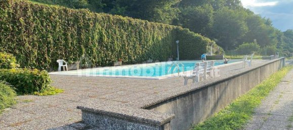 1 bedroom Apartment in Brezzo di Bedero, Italy No. 361523 7