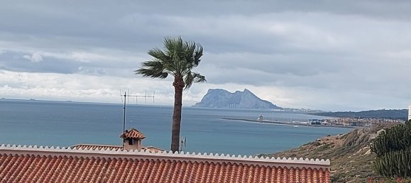 4 bedrooms House in Manilva, Spain No. 142768 2