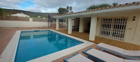 4 bedrooms House in Manilva, Spain No. 142768 6