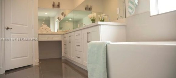 6 bedrooms Villa for sale in Miami, Miami-Dade, Florida, USA № 614356 9
