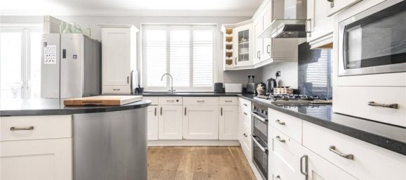 Casa de 4 dormitorios en Hadley Wood, United Kingdom No. 6601 8