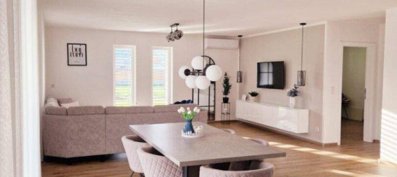 Дом с 7 комнатами в Аурольцмюнстер, Австрия № 131346 3