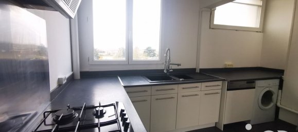 1 bedroom Apartment in Saran, France No. 55839 2