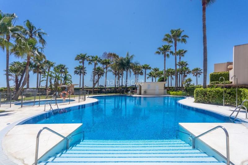 2 bedrooms Penthouse in Estepona, Spain No. 53036