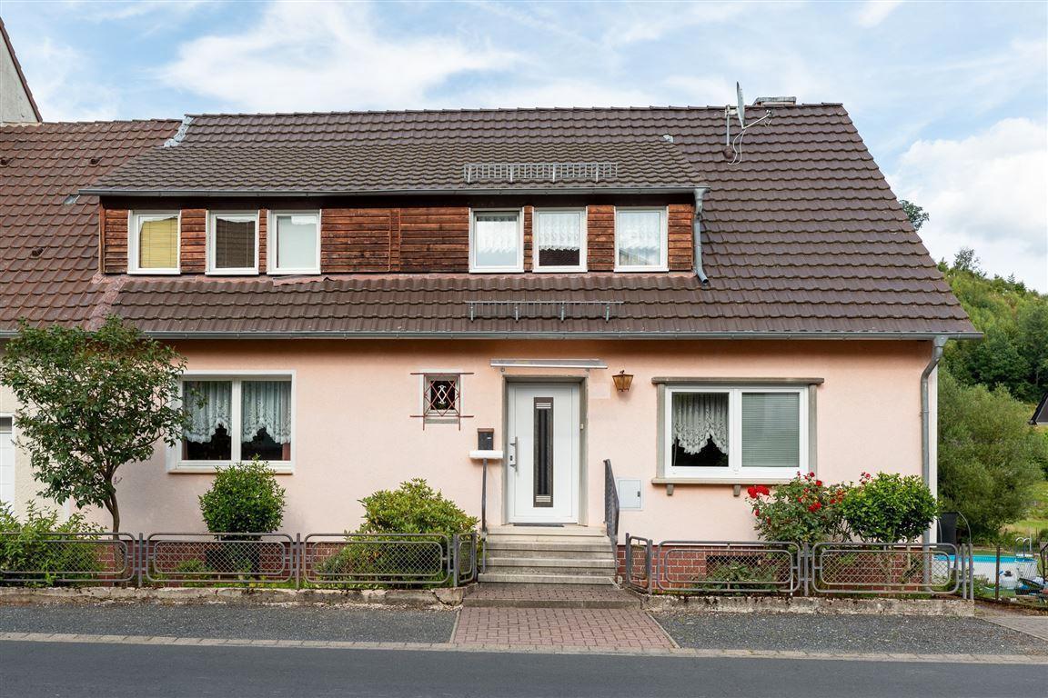 Дом с 6 комнатами в Нортхайм, Германия № 135760