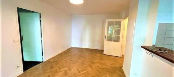 1 bedroom Apartment in Paris, France No. 280938 4