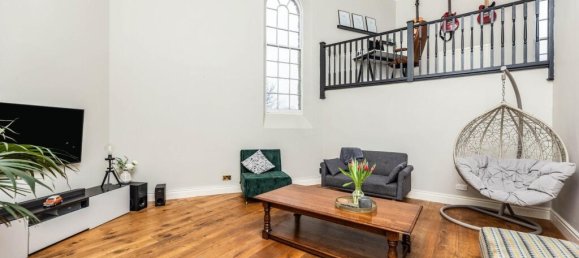 Casa en Leeds, United Kingdom No. 2125 3