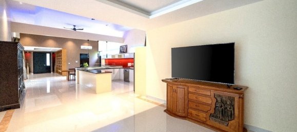 6 bedrooms Cafe / restaurant in Pattaya, Thailand No. 10718 2