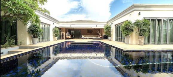 6 bedrooms Cafe / restaurant in Pattaya, Thailand No. 10718 19