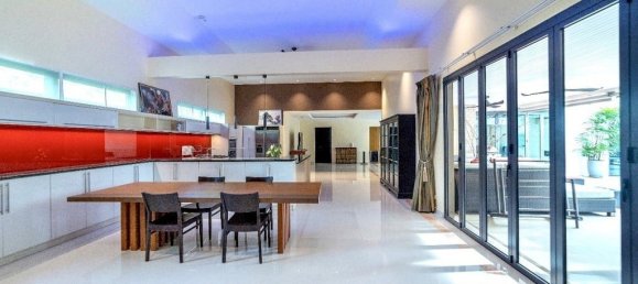 6 bedrooms Cafe / restaurant in Pattaya, Thailand No. 10718 5