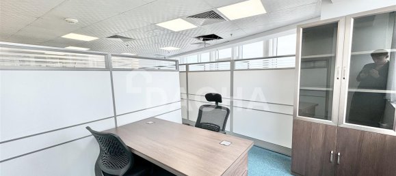 1 room Office in Jumeirah Lake Towers, UAE No. 27148 13
