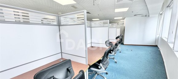 1 room Office in Jumeirah Lake Towers, UAE No. 27148 19
