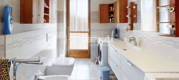 3 Schlafzimmer Wohnung in Carignano, Italy, Nr. 222500 21