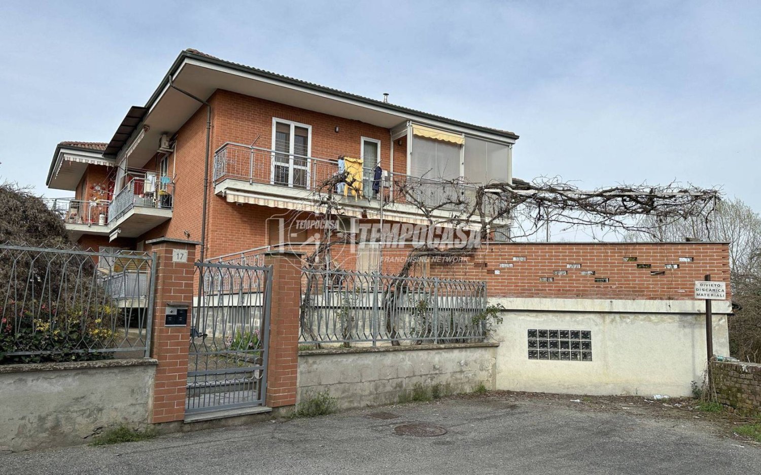 3 Schlafzimmer Wohnung in Carignano, Italy, Nr. 222500