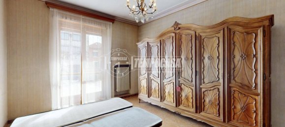 3 Schlafzimmer Wohnung in Carignano, Italy, Nr. 222500 23