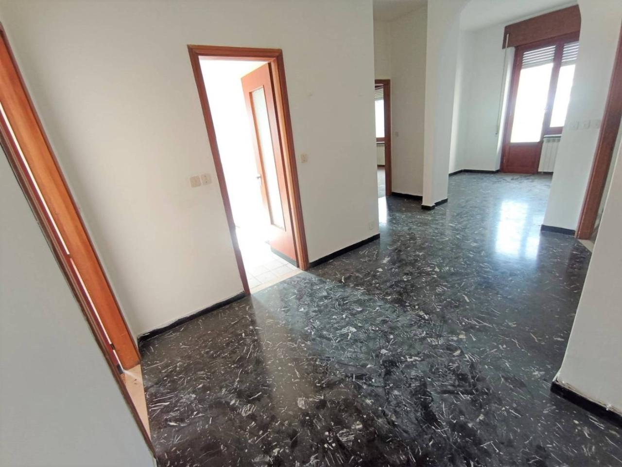 5 rooms Apartment in Ovada, Italy No. 167547