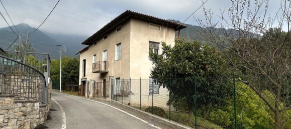 Дом с 4 комнатами в Соризоле, Италия № 7045 2