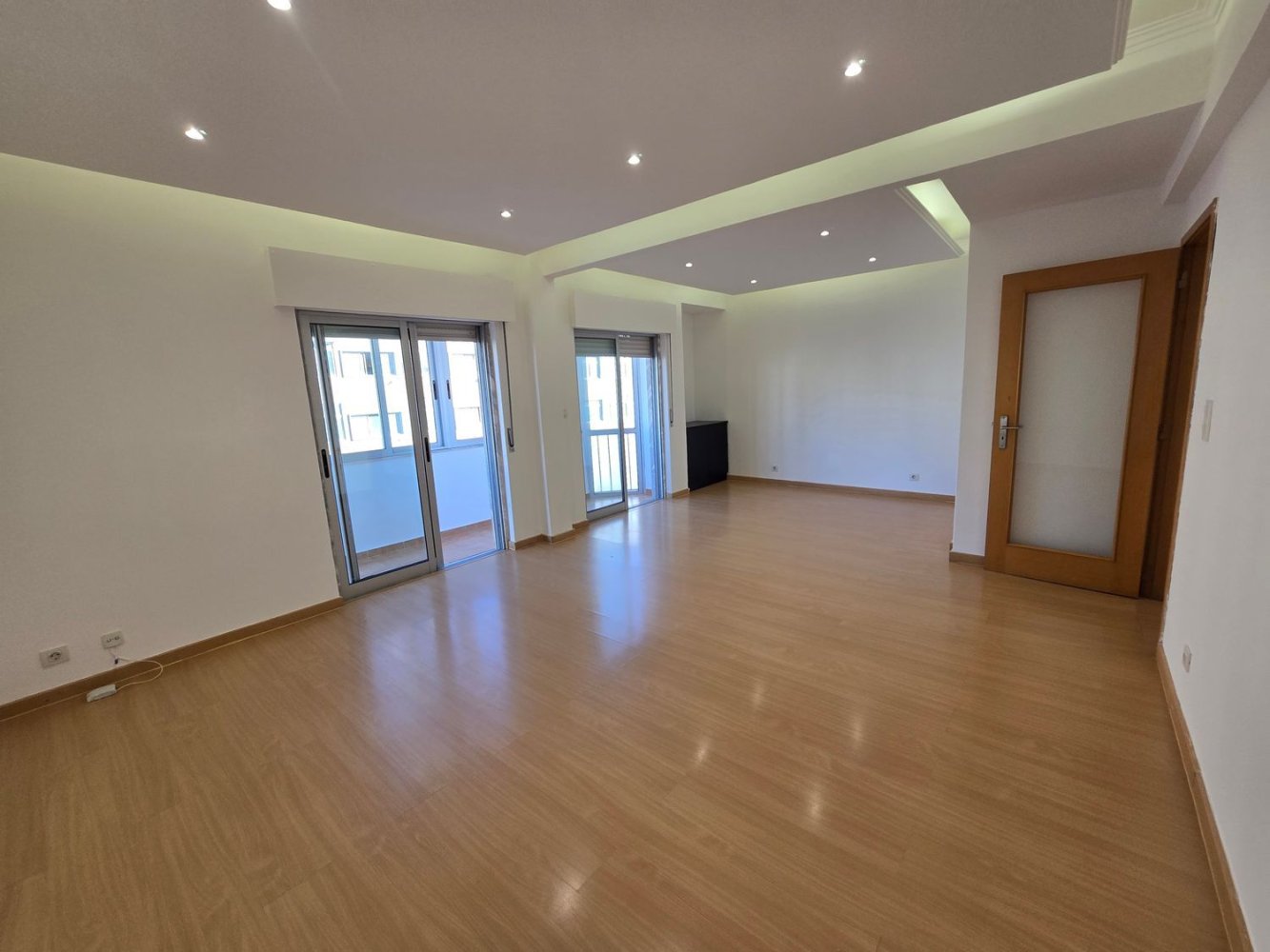 2 bedrooms Apartment in Sintra, Portugal No. 300941