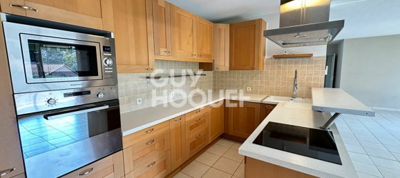 3 bedrooms Apartment in Saint-Maximin-la-Sainte-Baume, France No. 345942 3