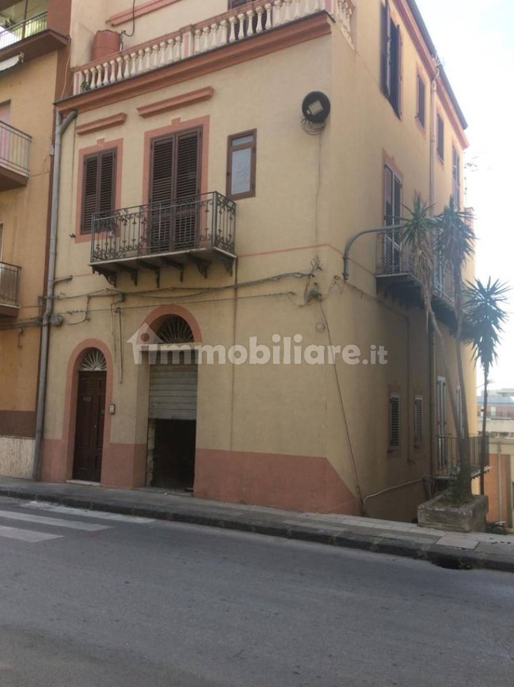 2غرفة عقار تجاري في Sant'Agata di Militello, Italy رقم 62458