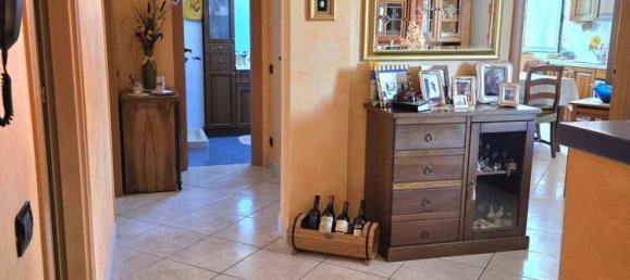 3-Zimmer Wohnung in Castiglione Olona, Italy, Nr. 315067 8