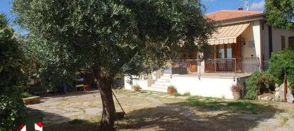 6 rooms House in Magliano in Toscana, Italy No. 87395 4