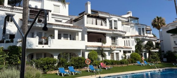 Ático de 2 dormitorios en Marbella, Spain No. 133586 10