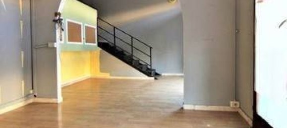 1 room Warehouse in Campi Bisenzio, Italy No. 12048 12