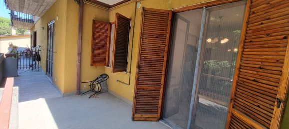 3 rooms Apartment in Deruta, Italy No. 271274 5