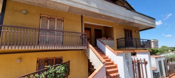 3 rooms Apartment in Deruta, Italy No. 271274 3