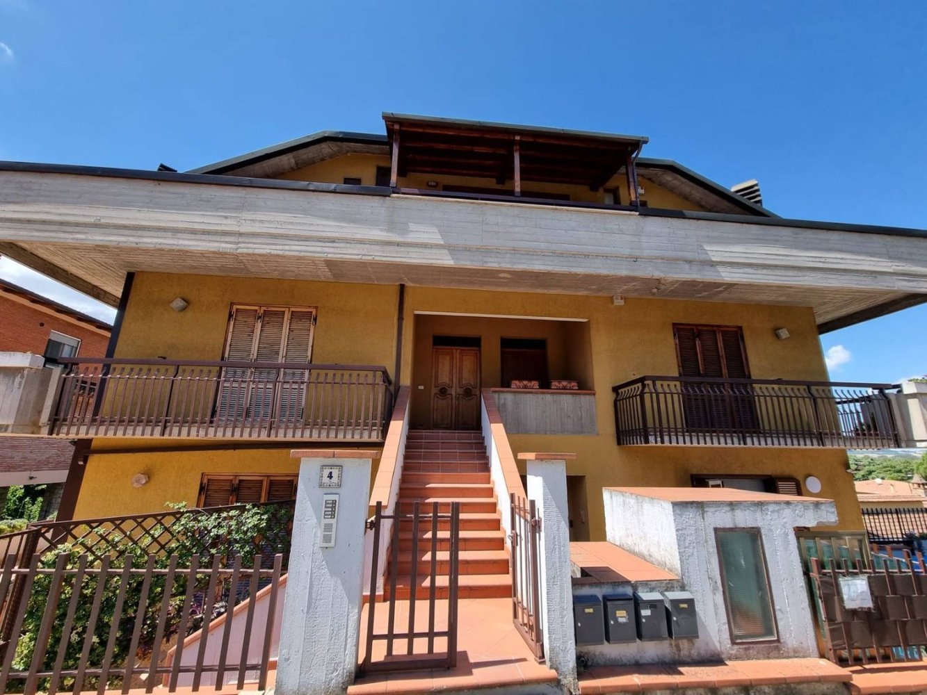 3 rooms Apartment in Deruta, Italy No. 271274